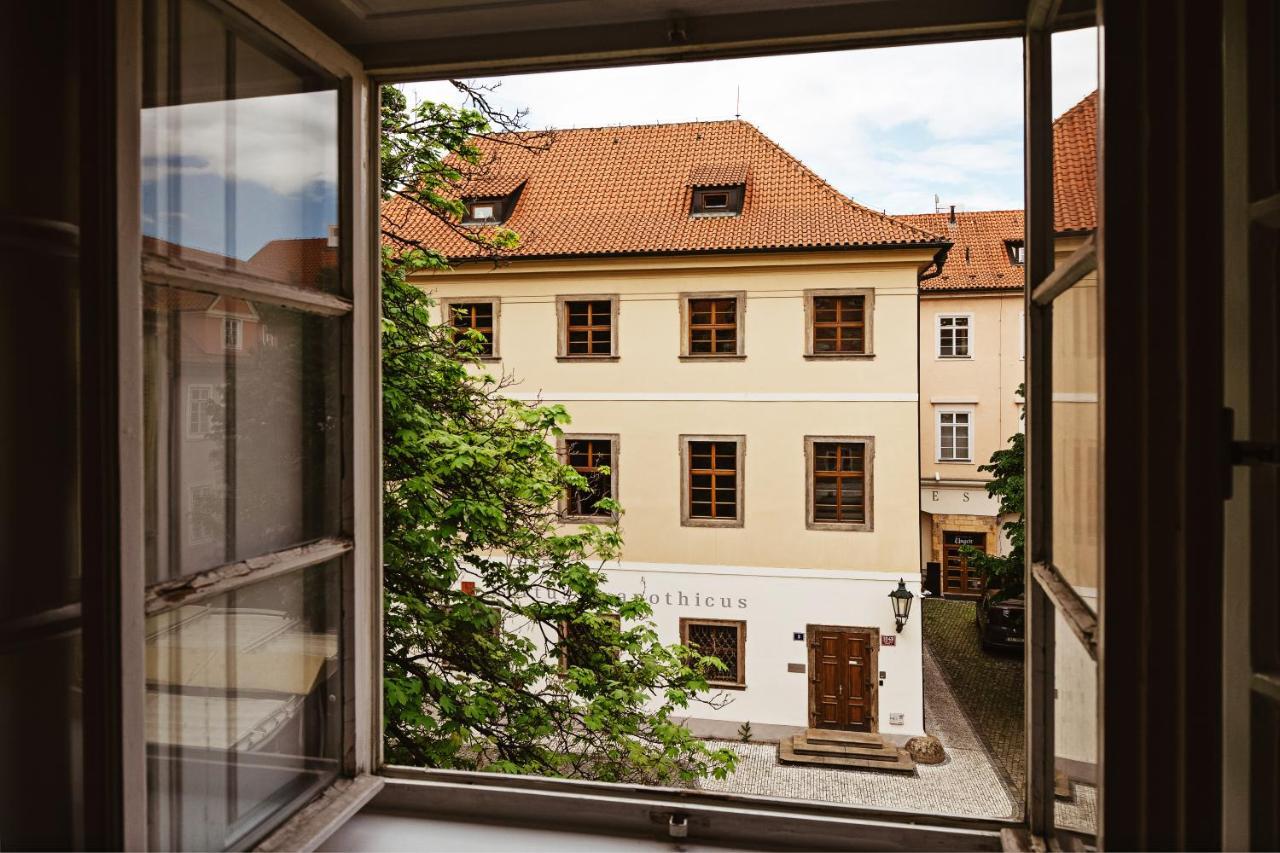 Appartement U Cerneho Medveda- At The Black Bear à Prague Extérieur photo