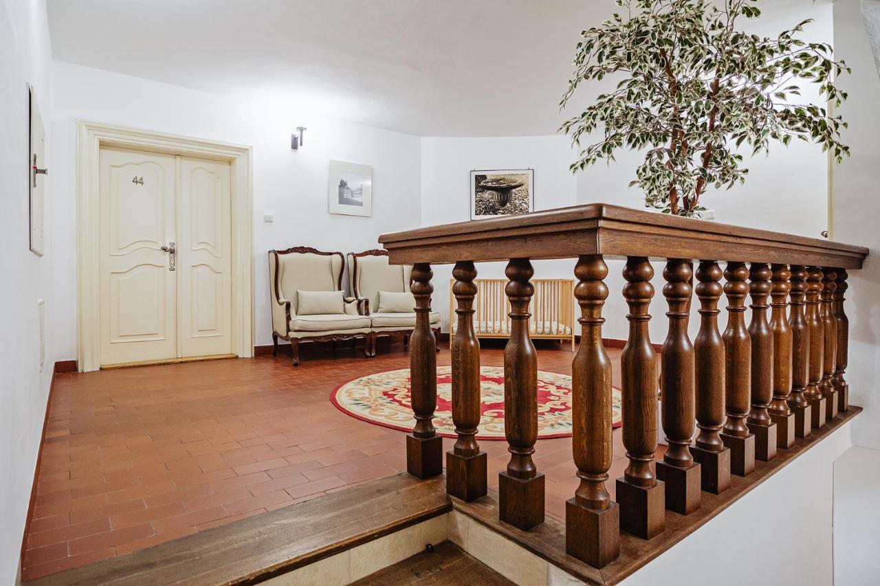 Appartement U Cerneho Medveda- At The Black Bear à Prague Extérieur photo