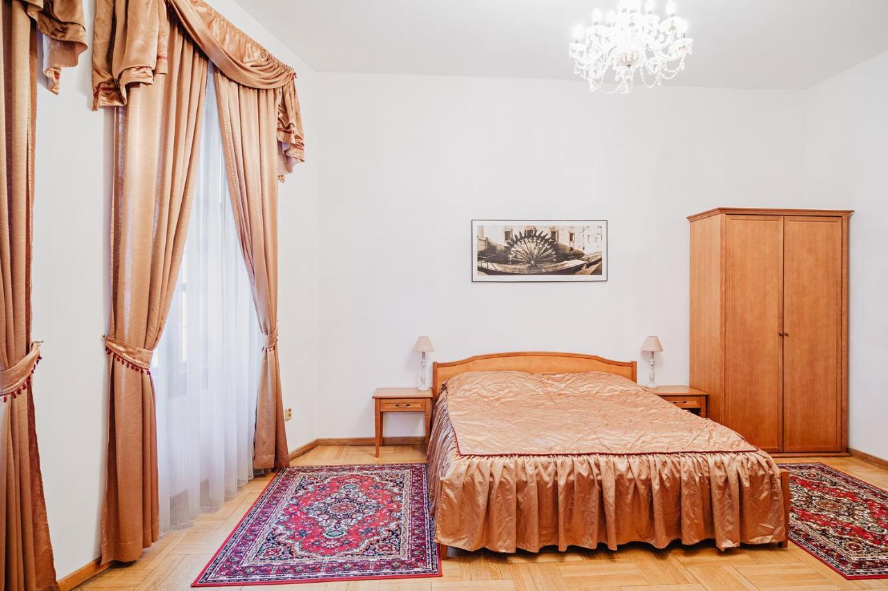 Appartement U Cerneho Medveda- At The Black Bear à Prague Extérieur photo