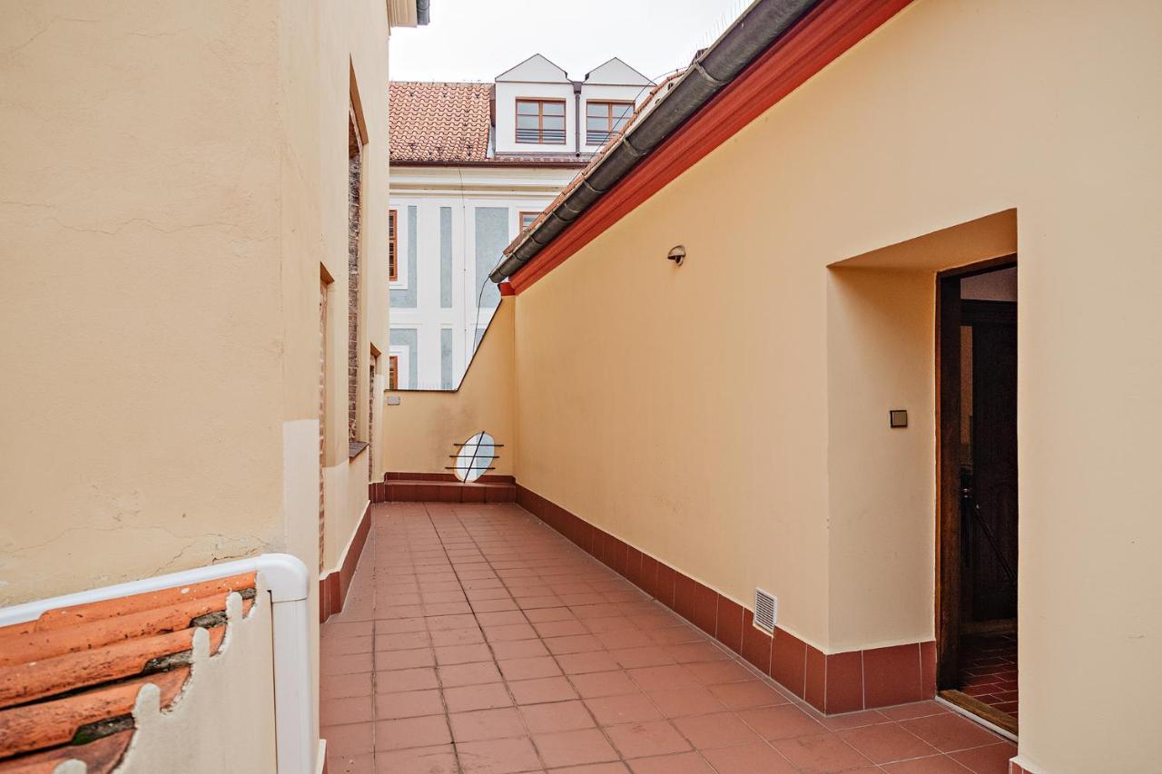 Appartement U Cerneho Medveda- At The Black Bear à Prague Extérieur photo