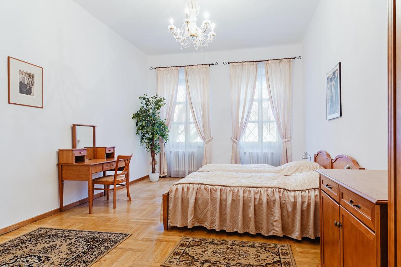 Appartement U Cerneho Medveda- At The Black Bear à Prague Extérieur photo